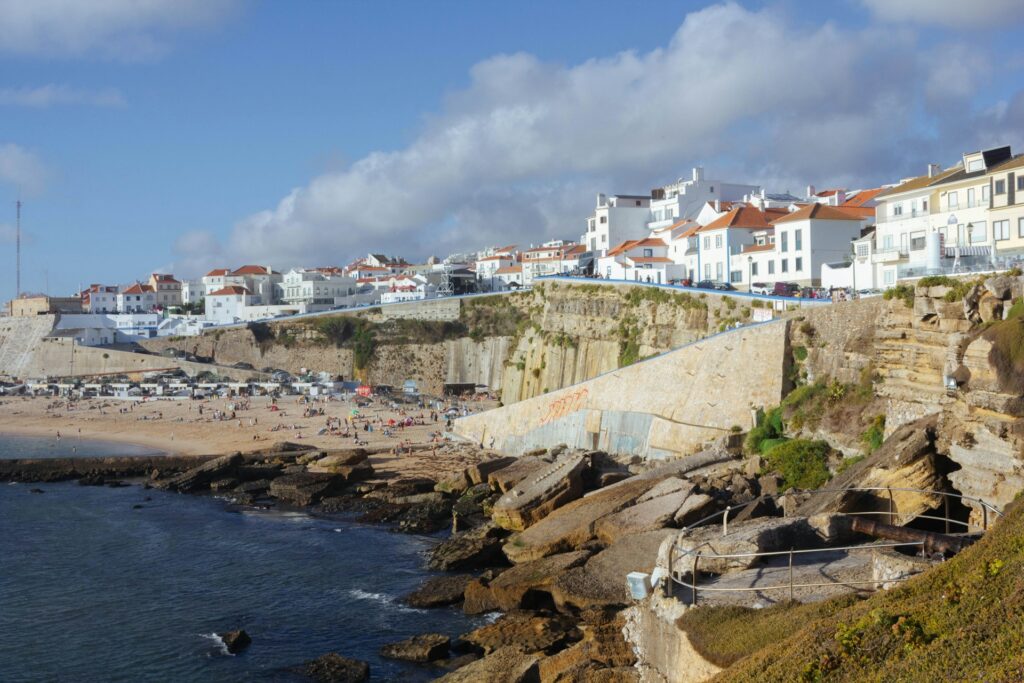 bo-og-arbejde-remote-i-ericeira-portugal